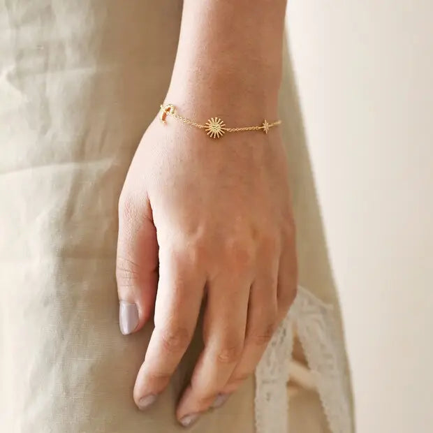 Sun + Moon Chain Bracelet | Gold