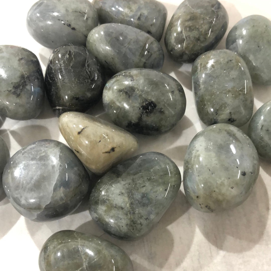 Labradorite Tumble Stone
