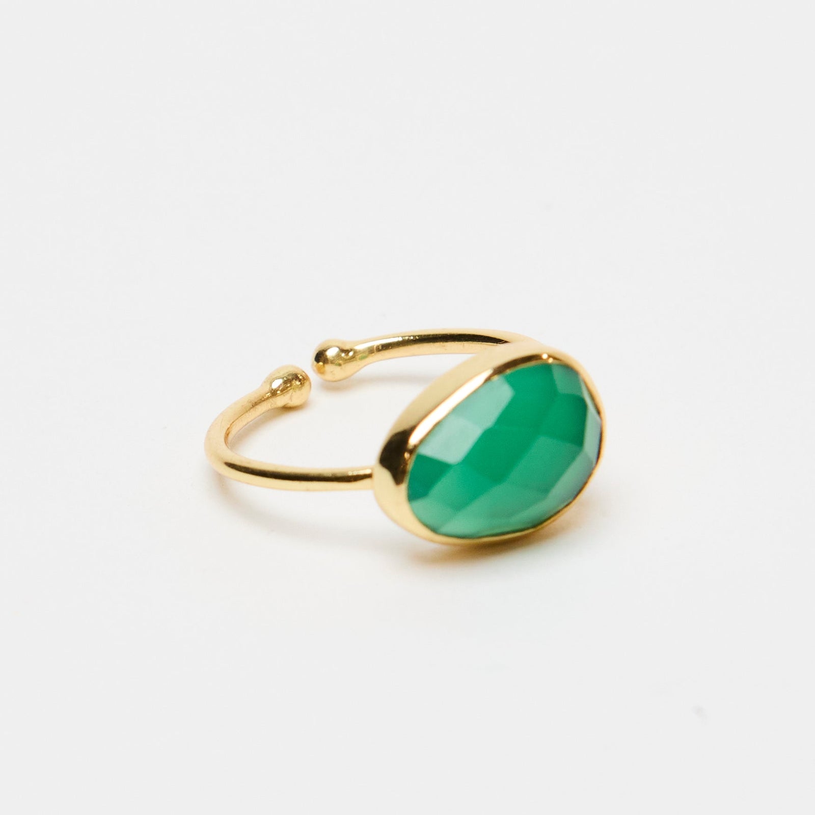 Adjustable gold plated green onyx ring with matte finish