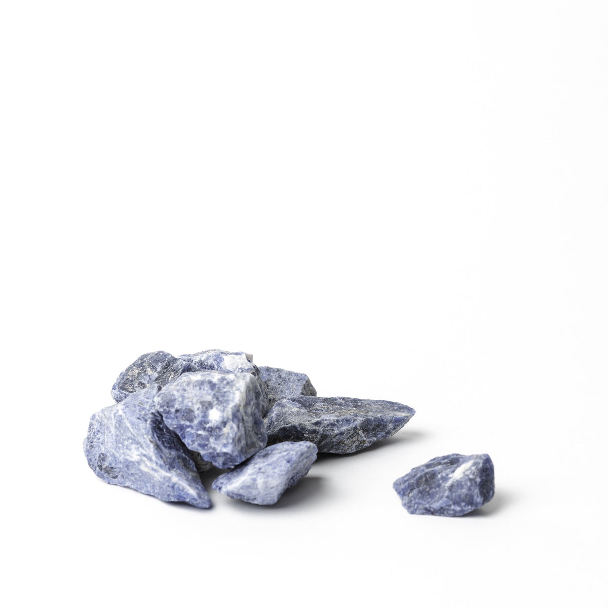 Sodalite Rough Crystal | Meditation Stone Sustainable Yoga Wear Luna &amp; Soul