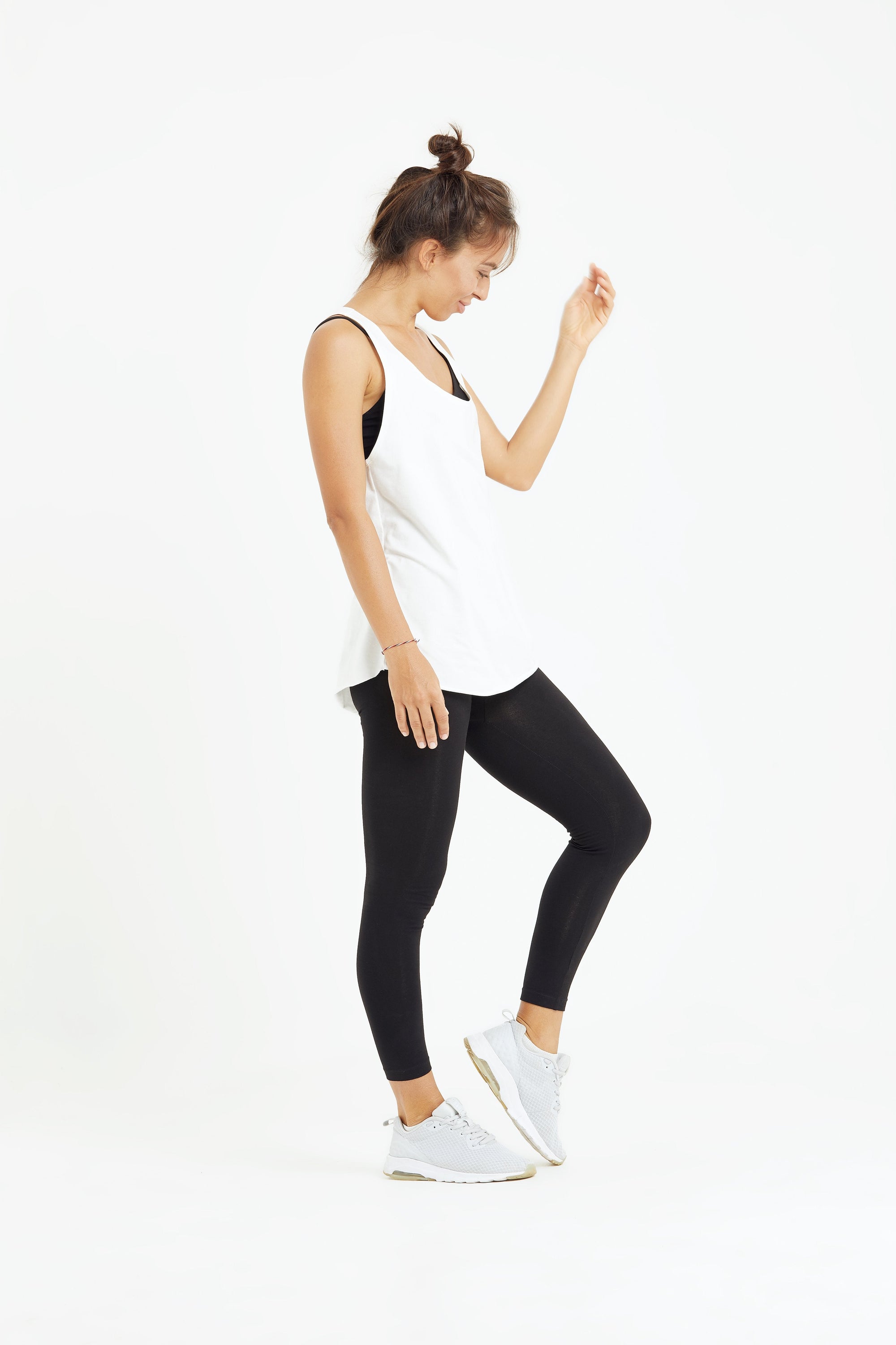 White Organic Cotton Yoga Tank - Luna & Soul