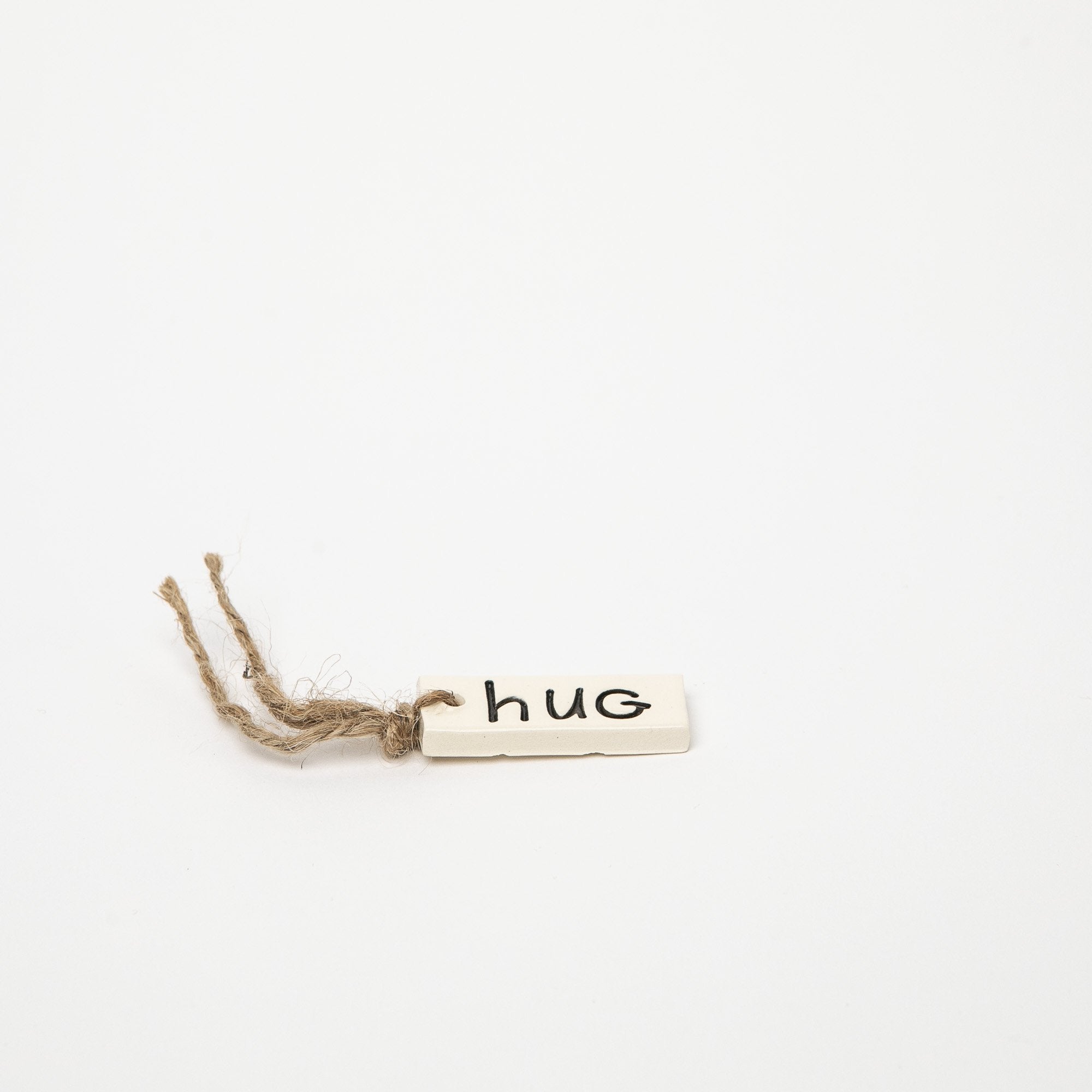 Hug Ceramic Tag - Luna & Soul